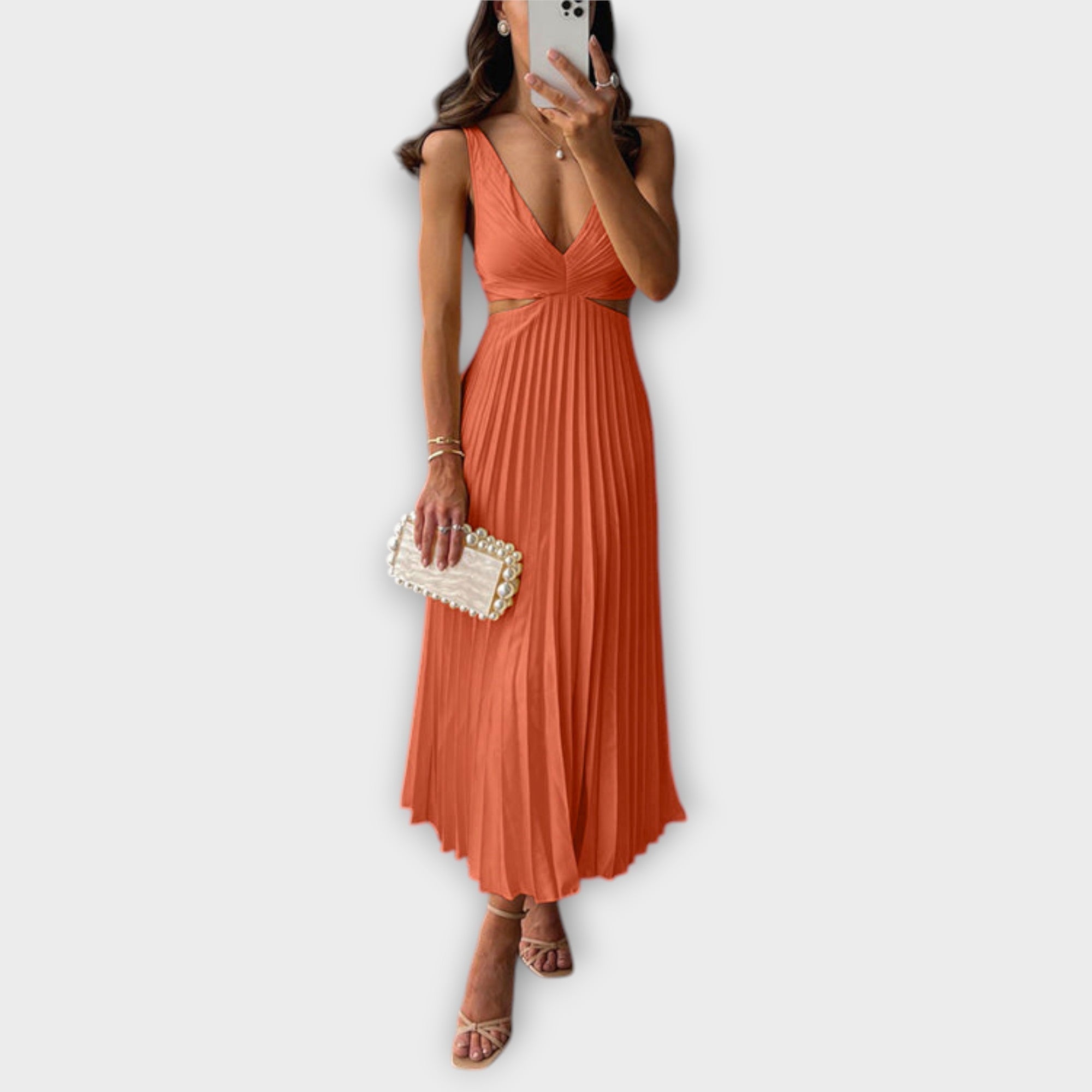Elegant Midi Kveldsdrakt med Plisseringer