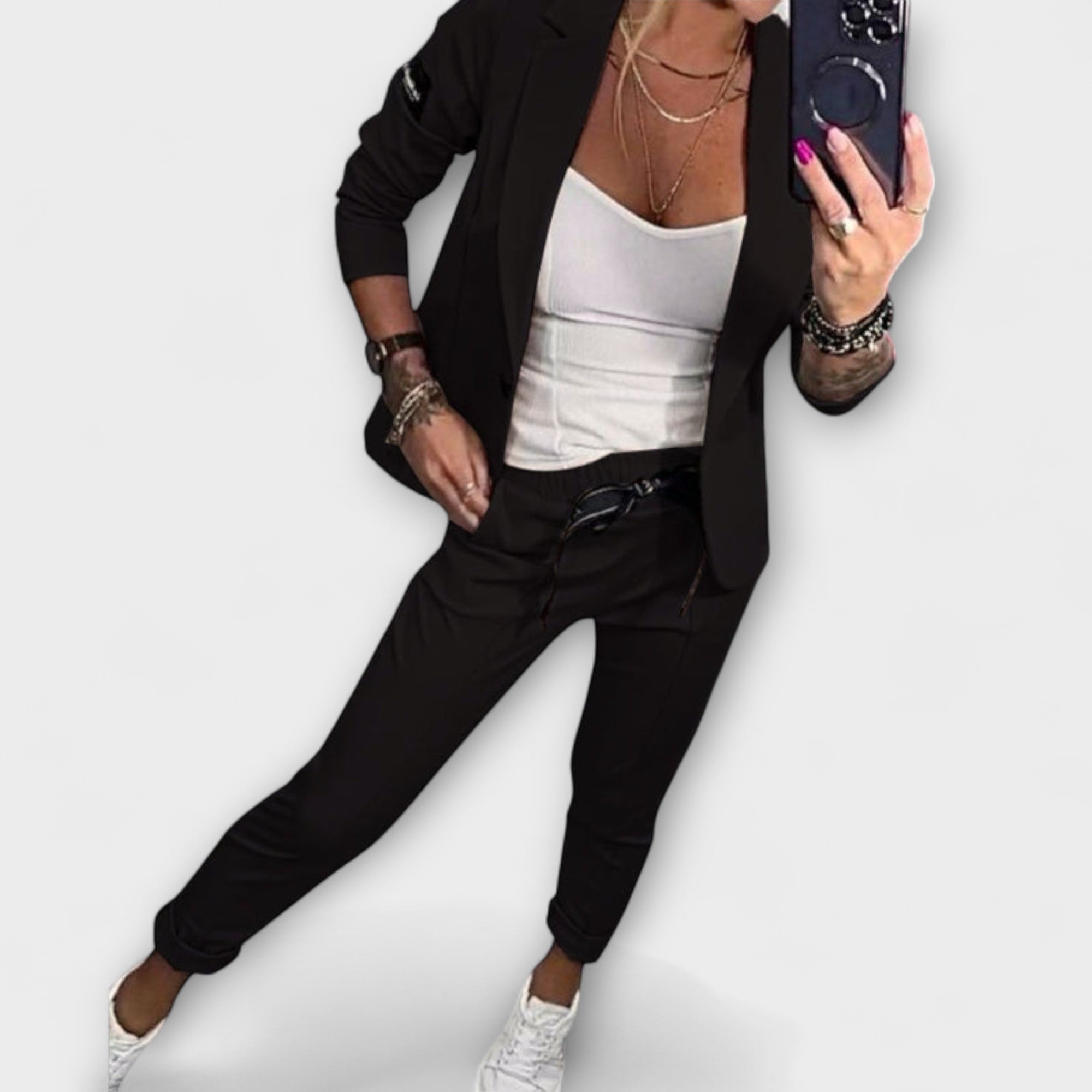 Malou - Koordinert sett med topp, jakke og bukser