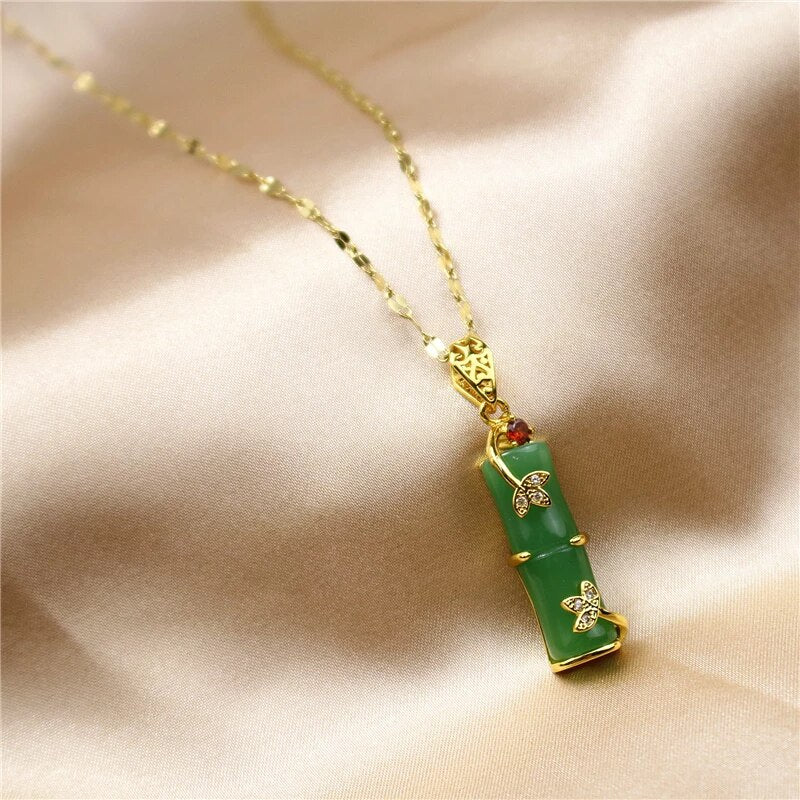 Jade Amulette Halskjede