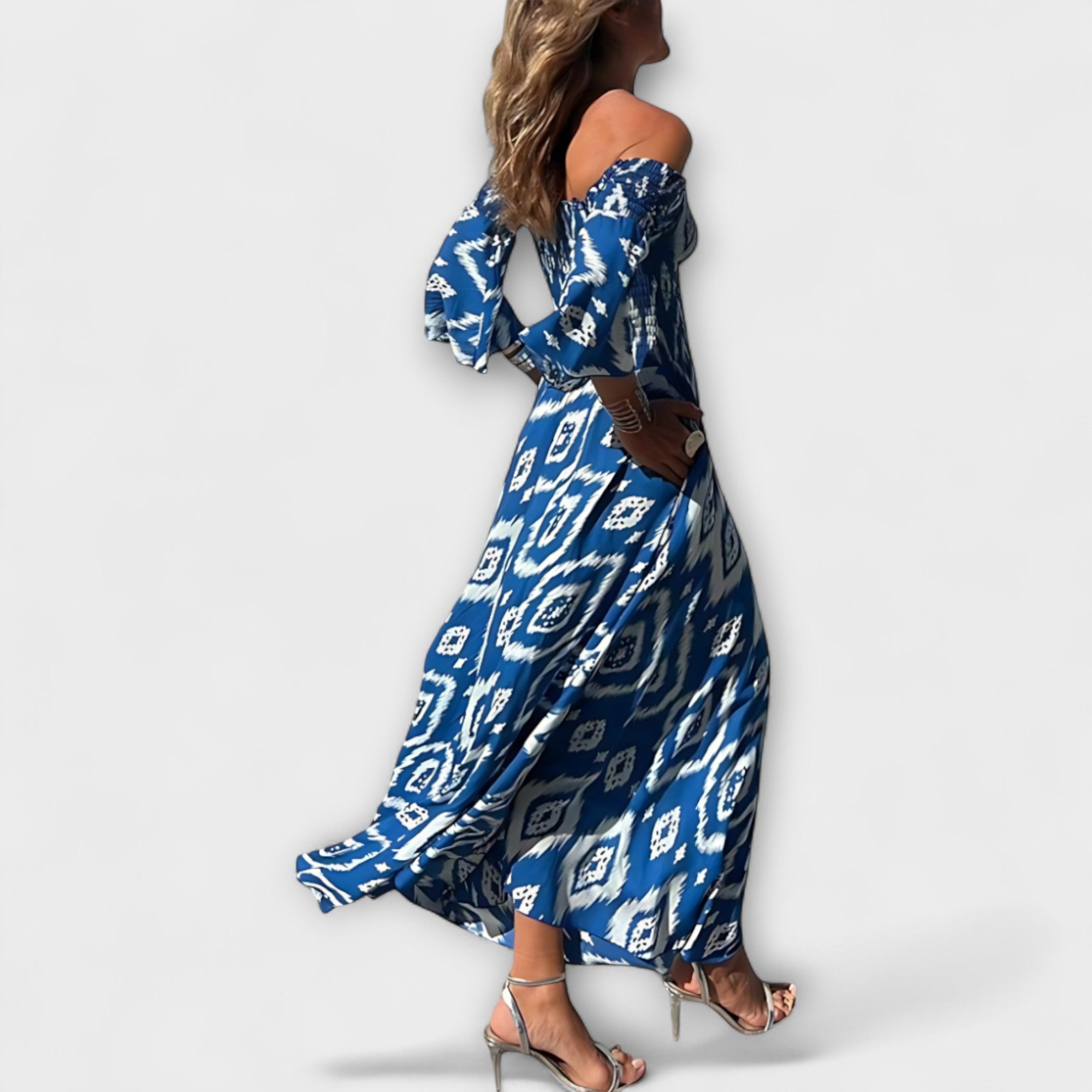 Bella - Off-Shoulder Kjole med Havblomster