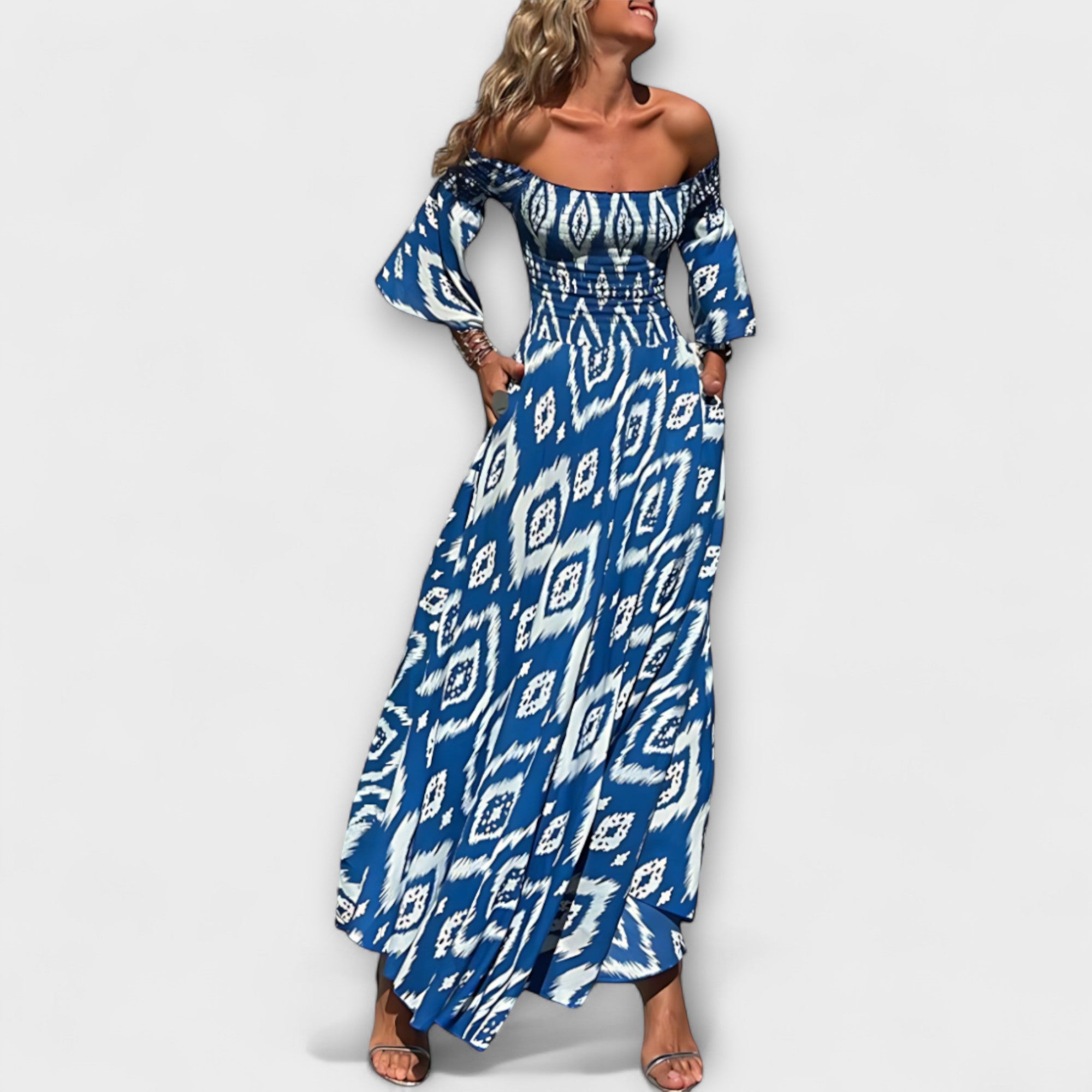 Bella - Off-Shoulder Kjole med Havblomster