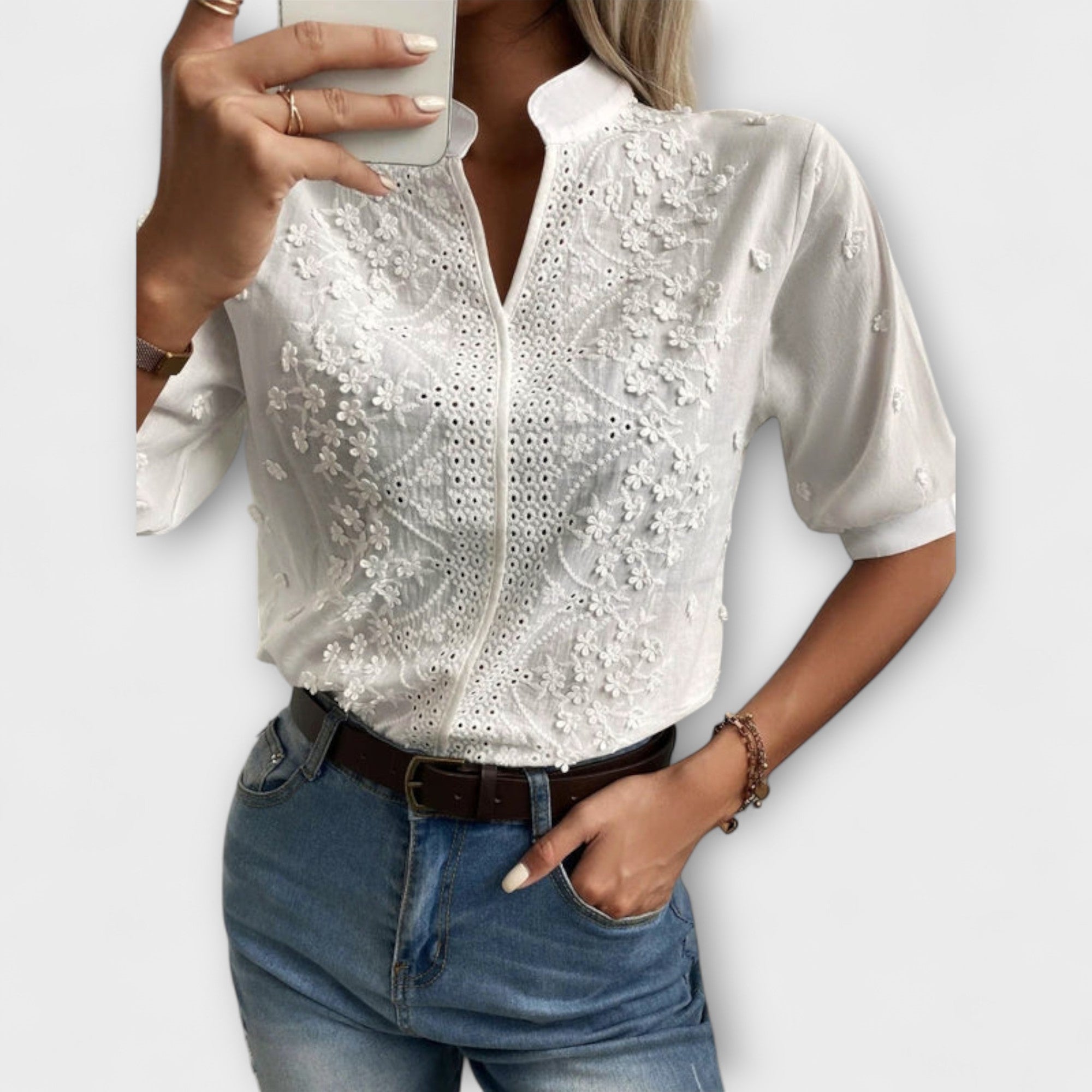 Élise - Mila Bluse med Eksklusiv Broderi