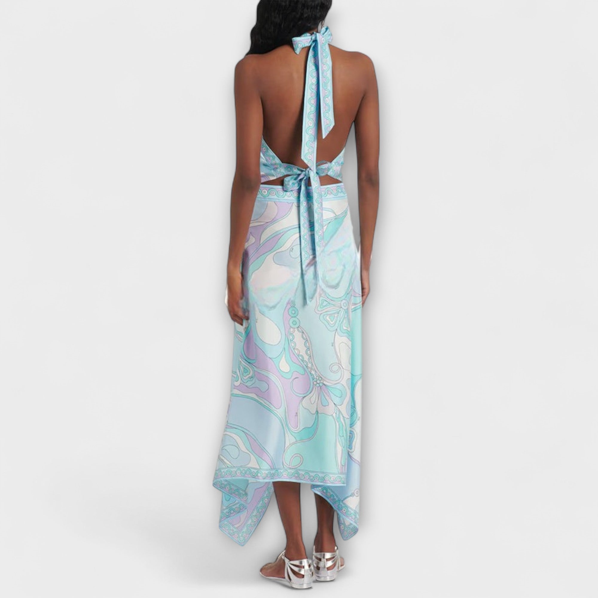 Everly - Sett med Halter Top og Asymmetrisk Midi Skjørt