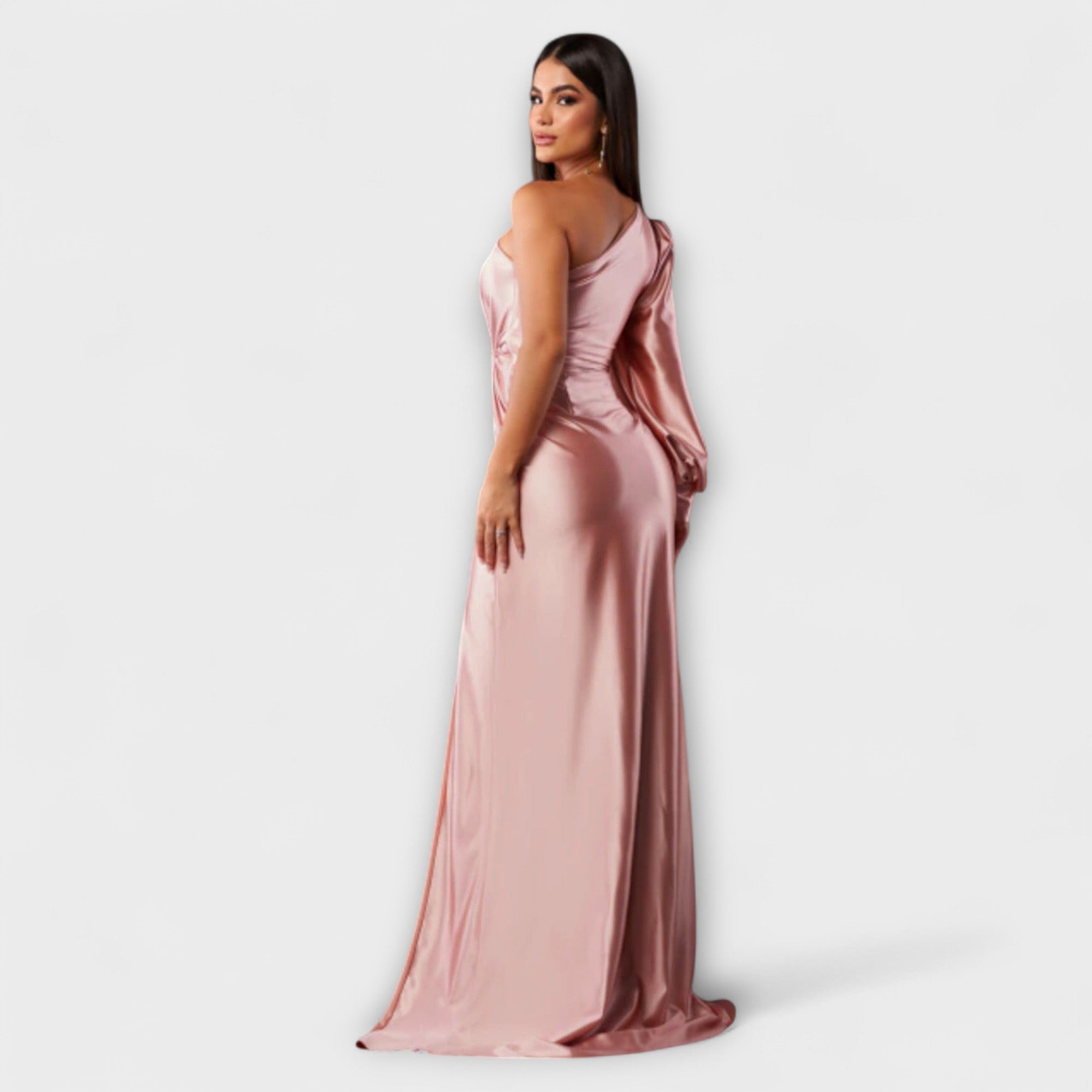 Elisa - Elegant Kjole med Sofistikert Stil