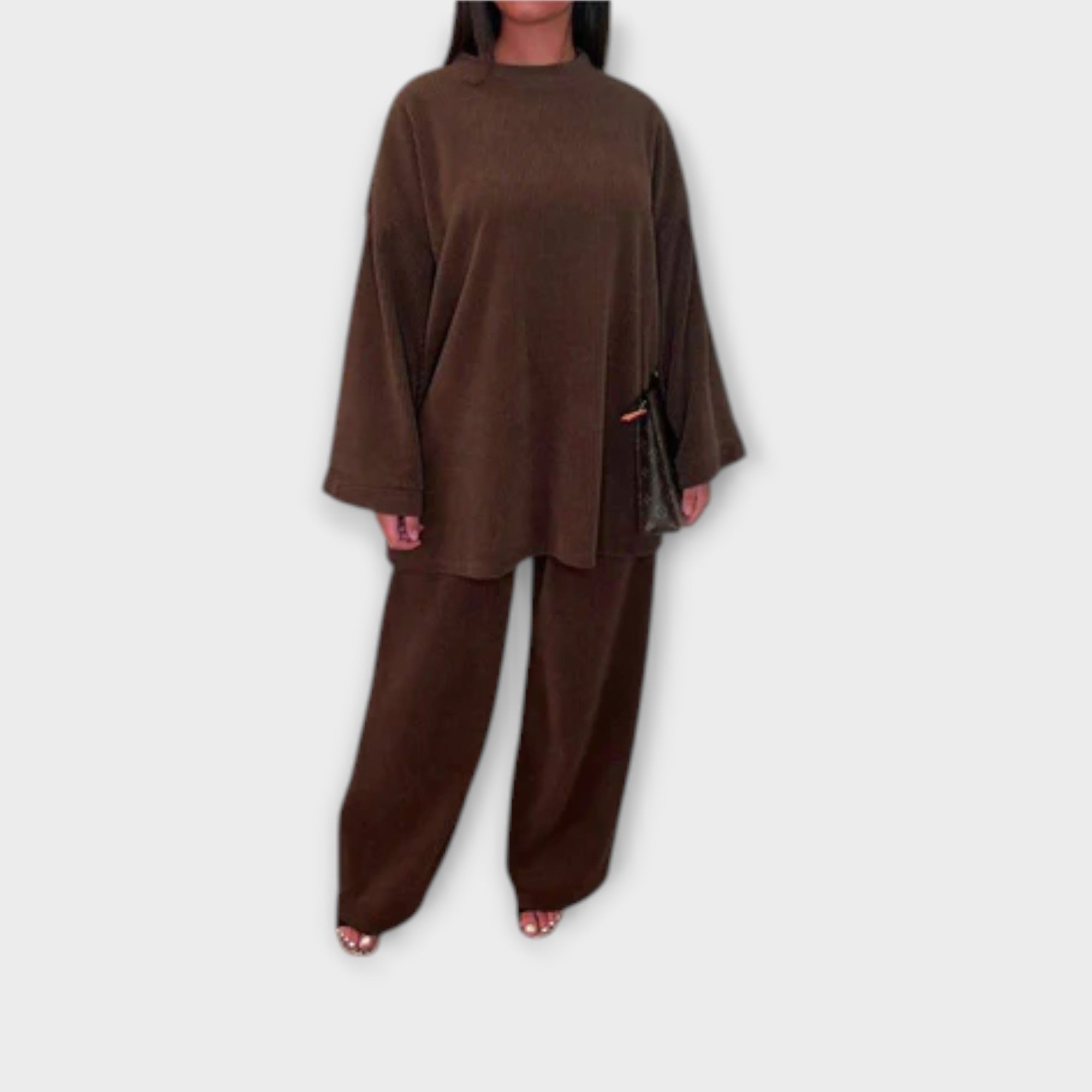 Ingrid - Oversized Sett - Ribbet Stil