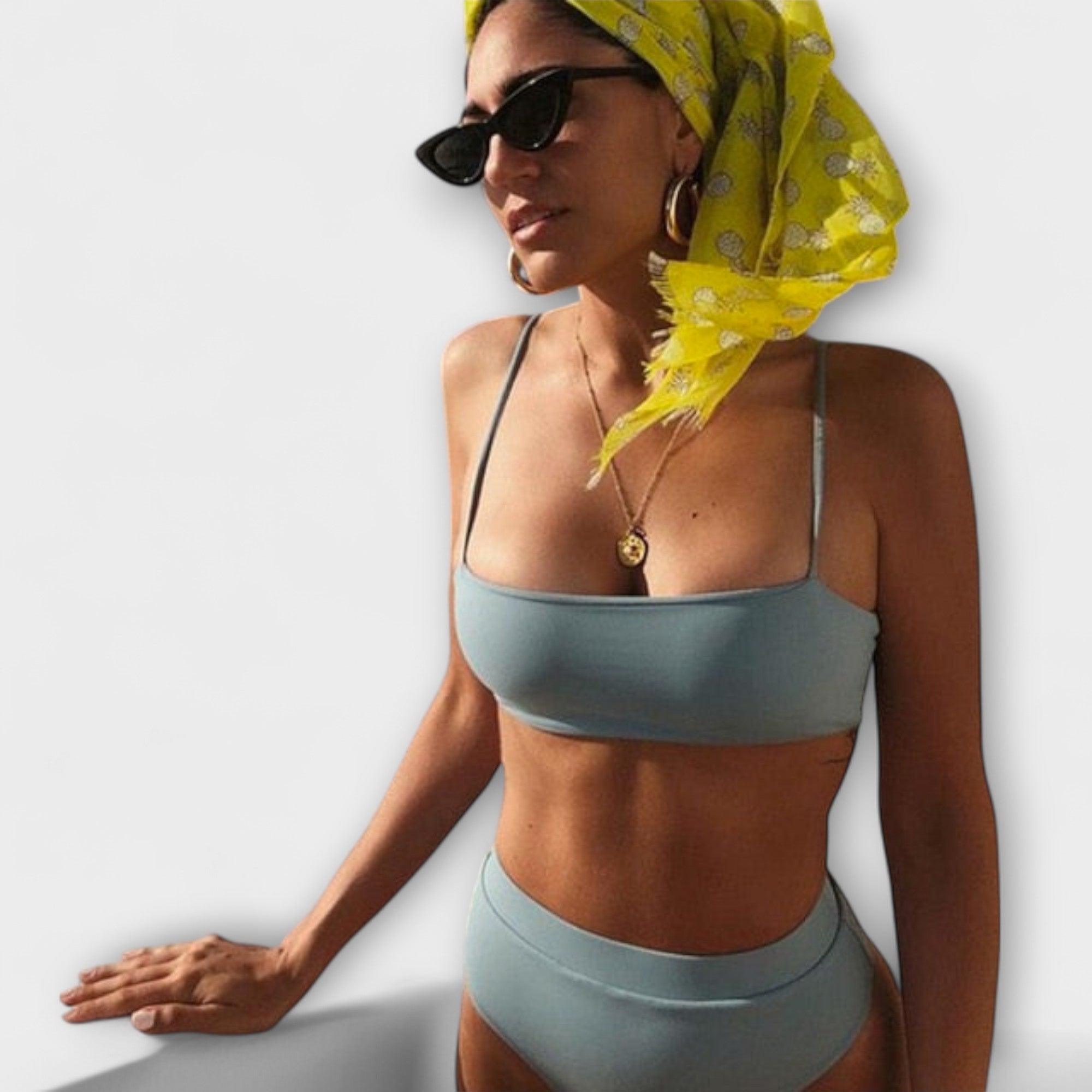 Amanda - To-delt Bikini Sett