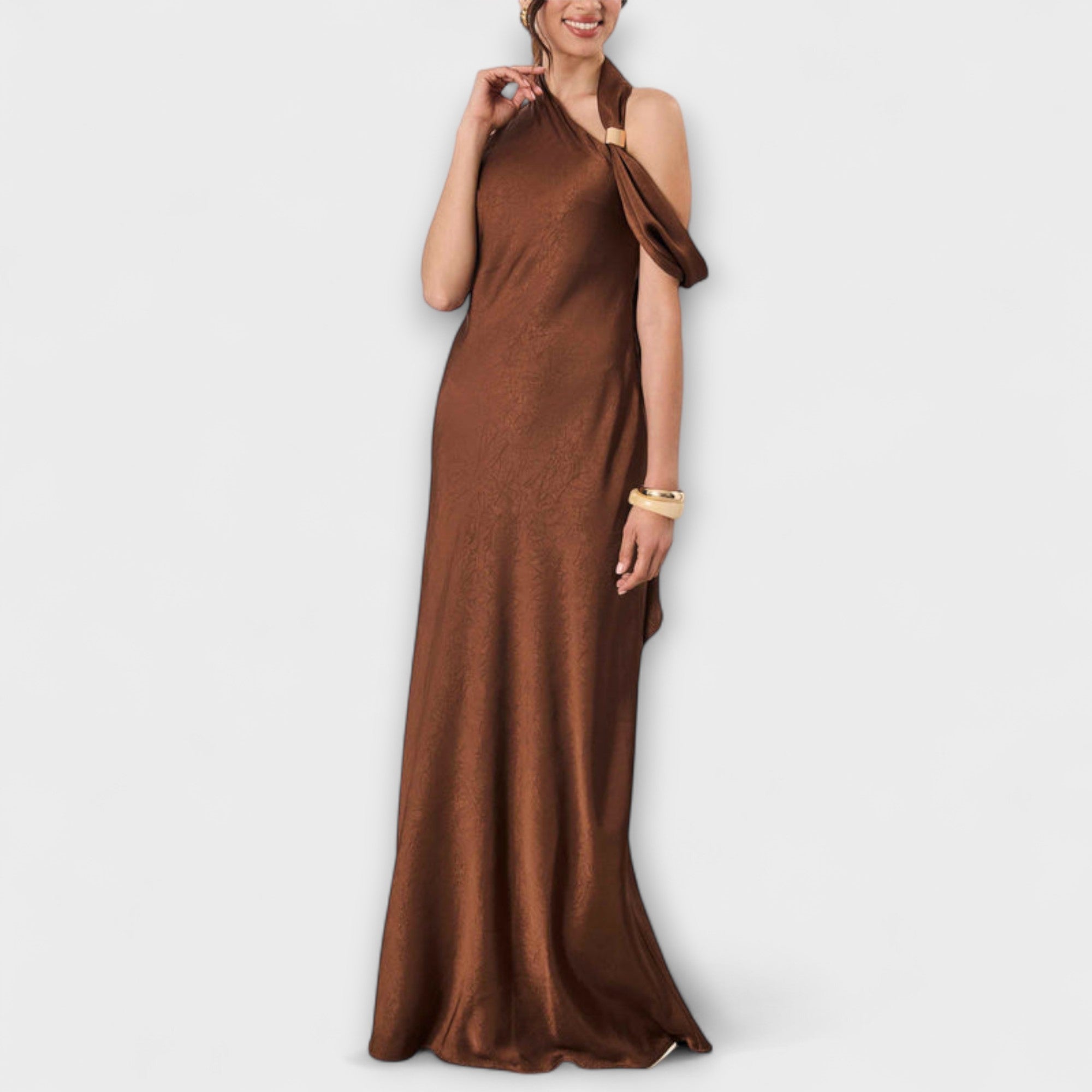 Azura - Chic Maxi Kjole i Sateng