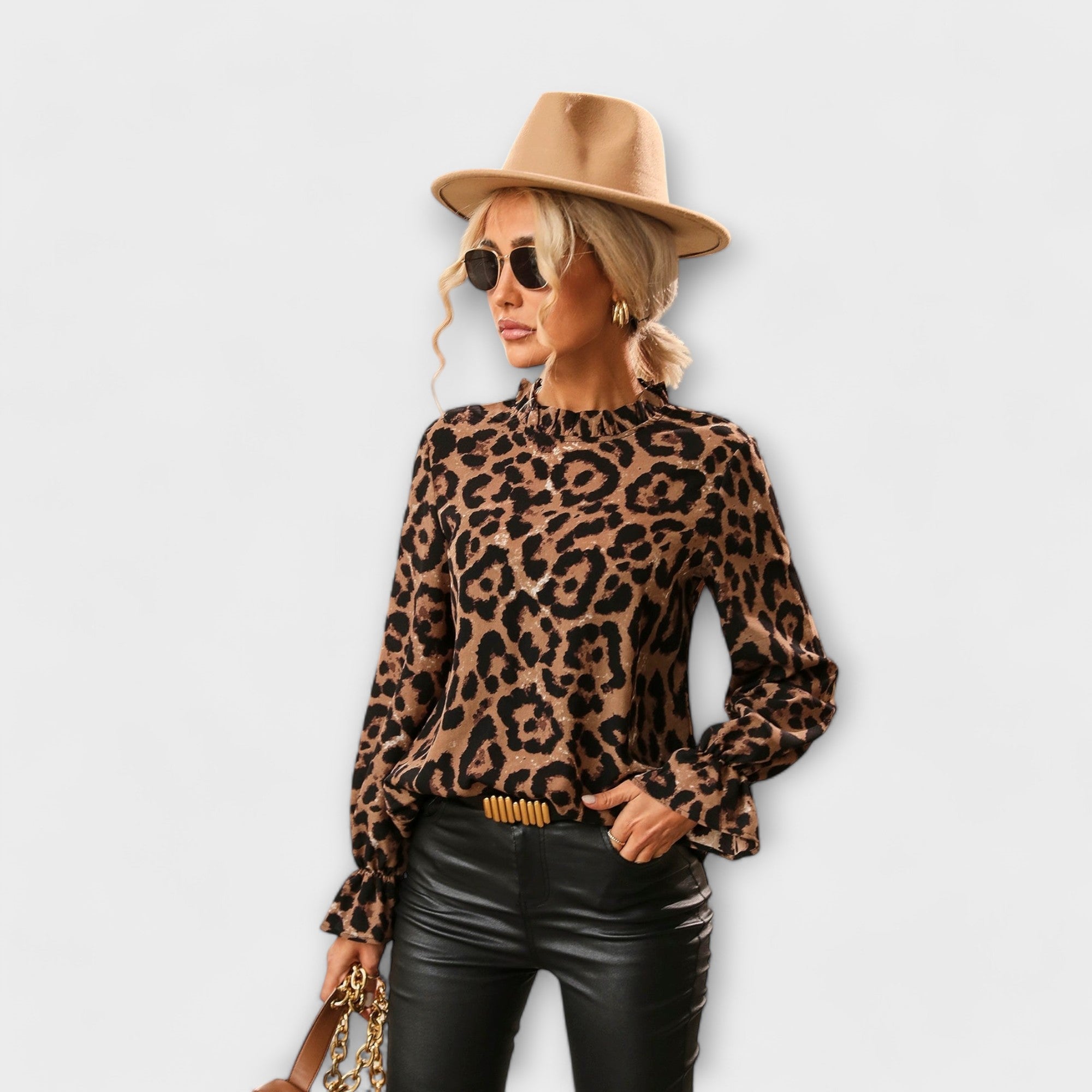 Kayla - Leopardbluse med Plisserte Krage
