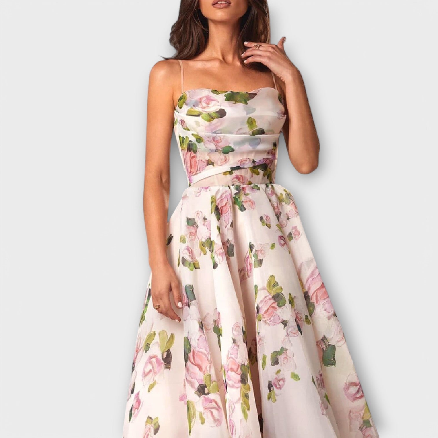 Elegant Chiffon Midi Kjole