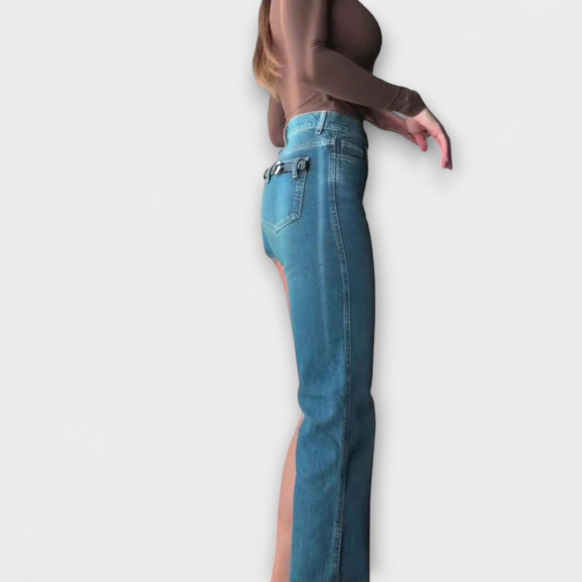 Astra - Trendy asymmetrisk denimshorts med én skulderstropp