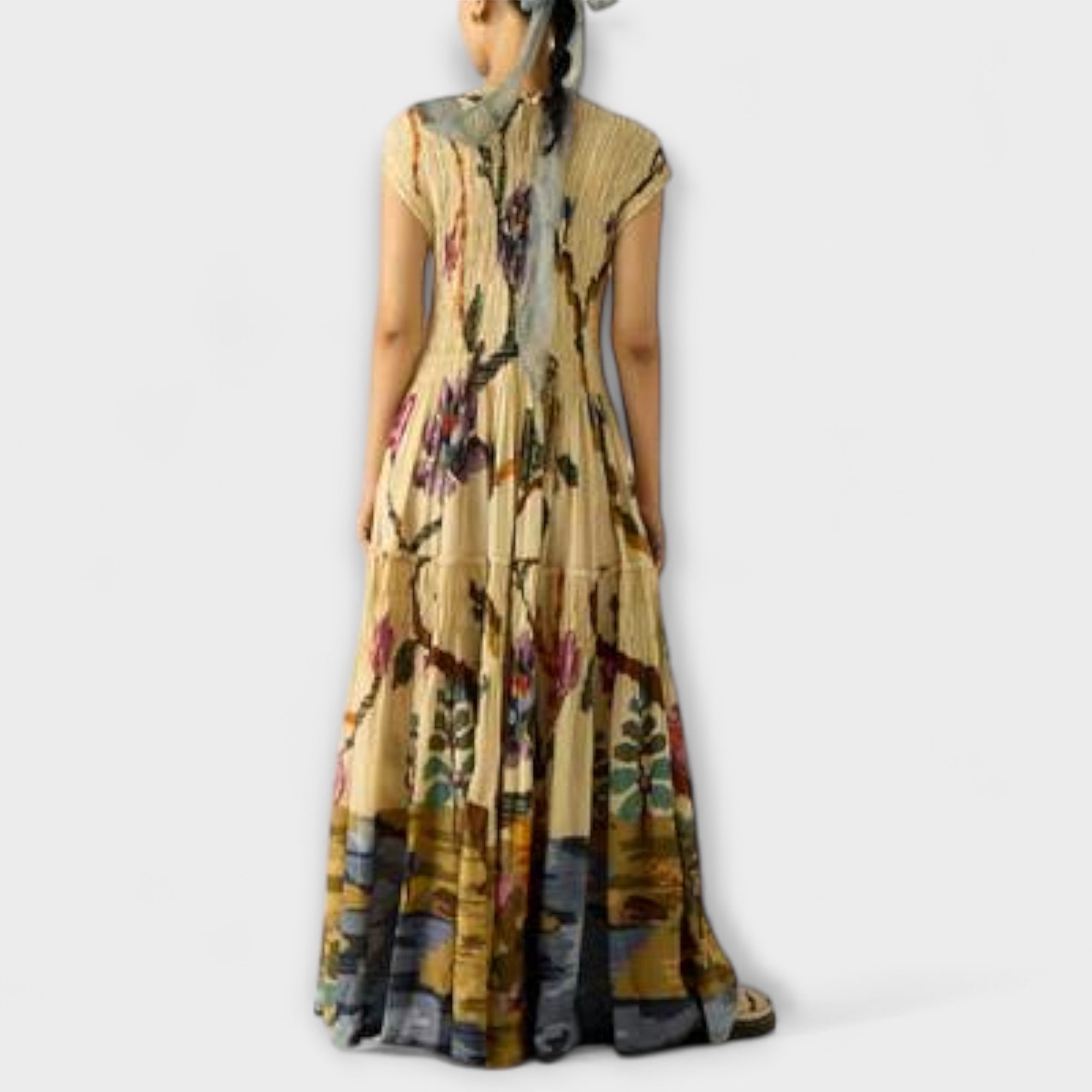 Amanda - Maxi Kjole med Plisserte Printdesign