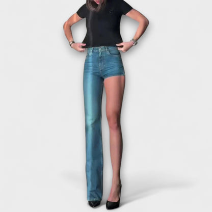 Astra - Trendy asymmetrisk denimshorts med én skulderstropp