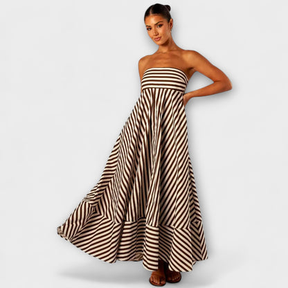 Nattlig Sjarm Ruffle Maxi Kjole