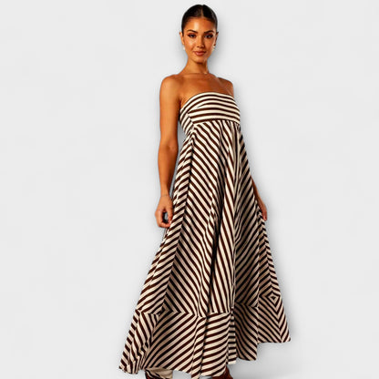 Nattlig Sjarm Ruffle Maxi Kjole