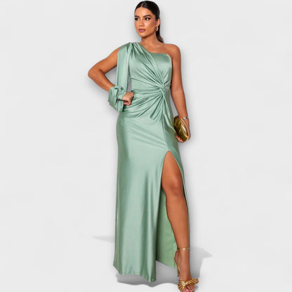 Elisa - Elegant Kjole med Sofistikert Stil