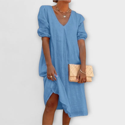 Fanny - Elegant Sommerkjole med Heklede Detaljer
