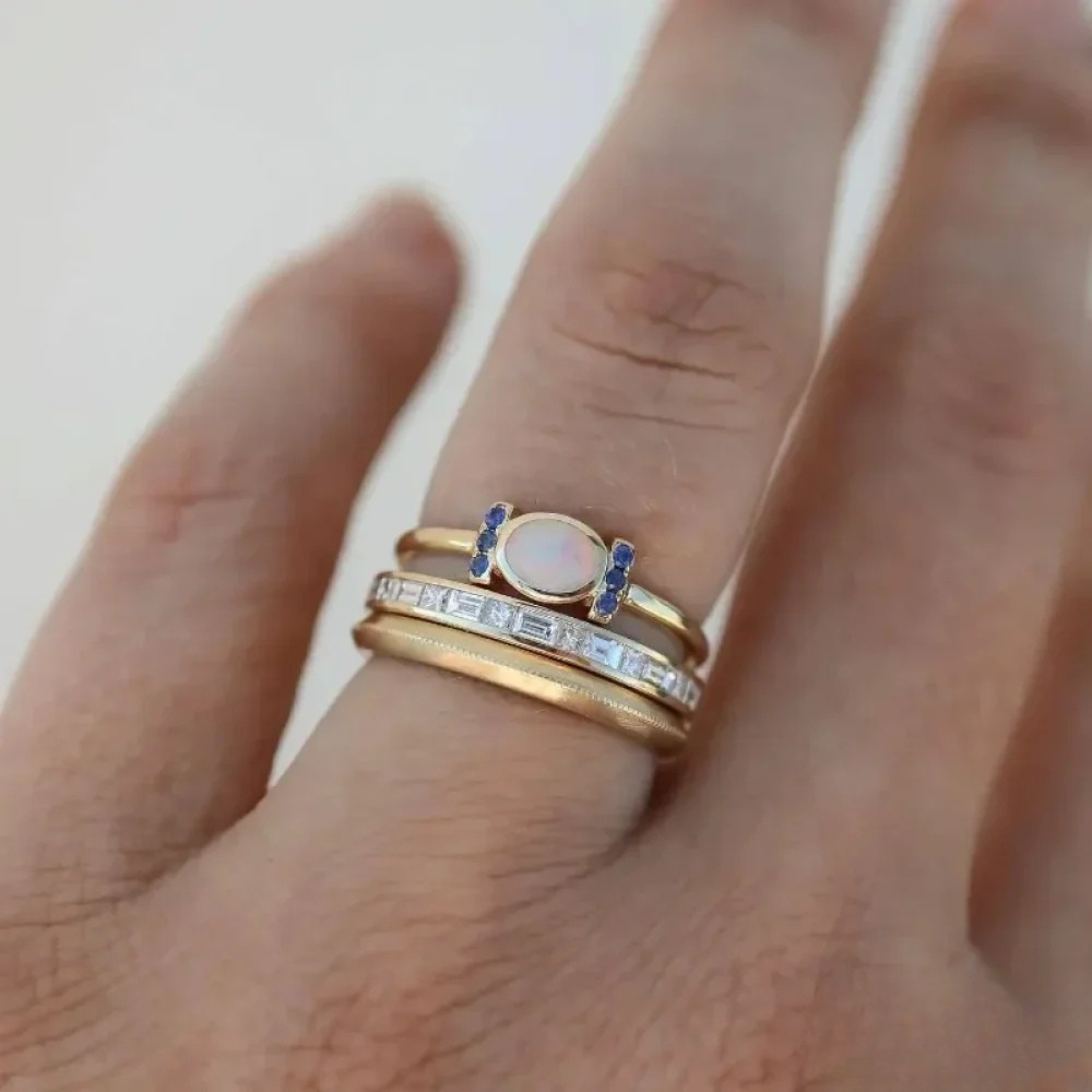 Sett med Vintage Gull Opal Ringer