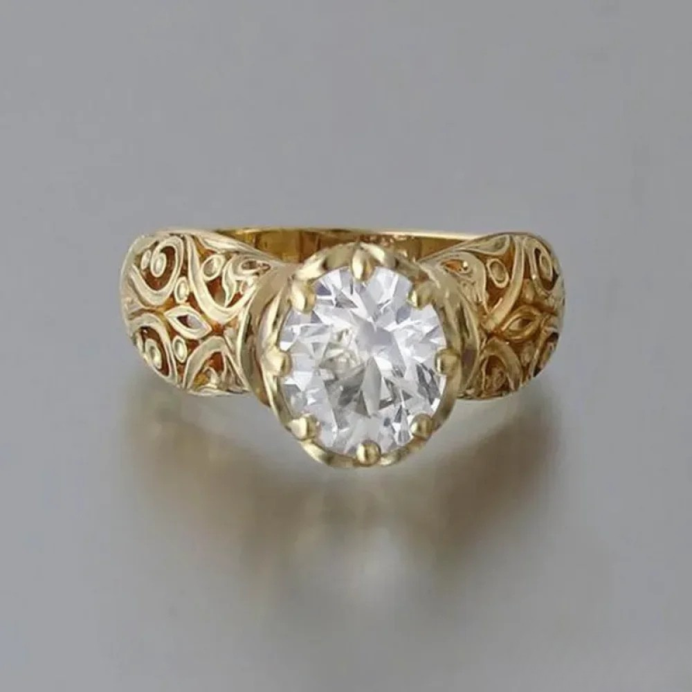 Elegant ring med hvit zirkonia