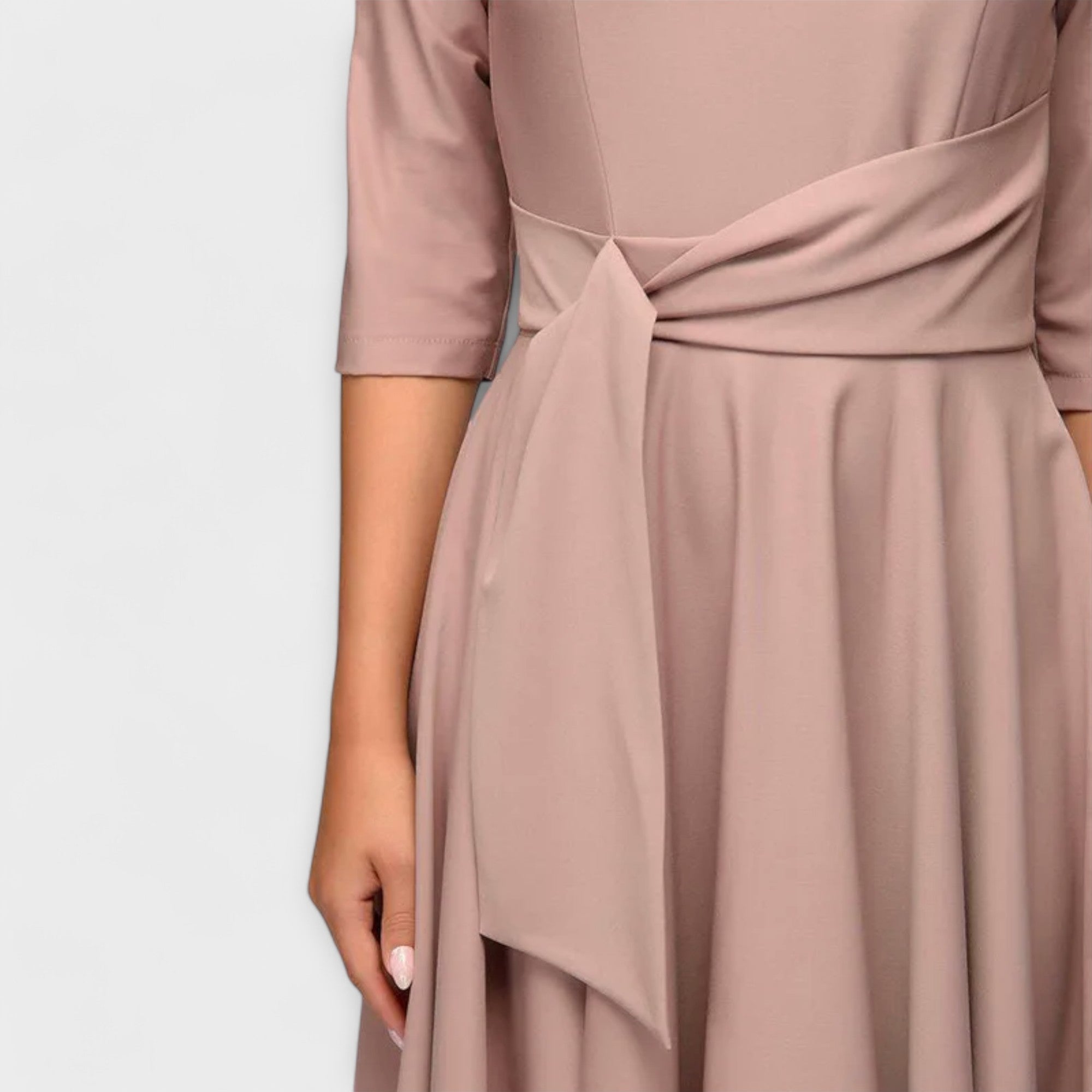 Elegant Svingkjole