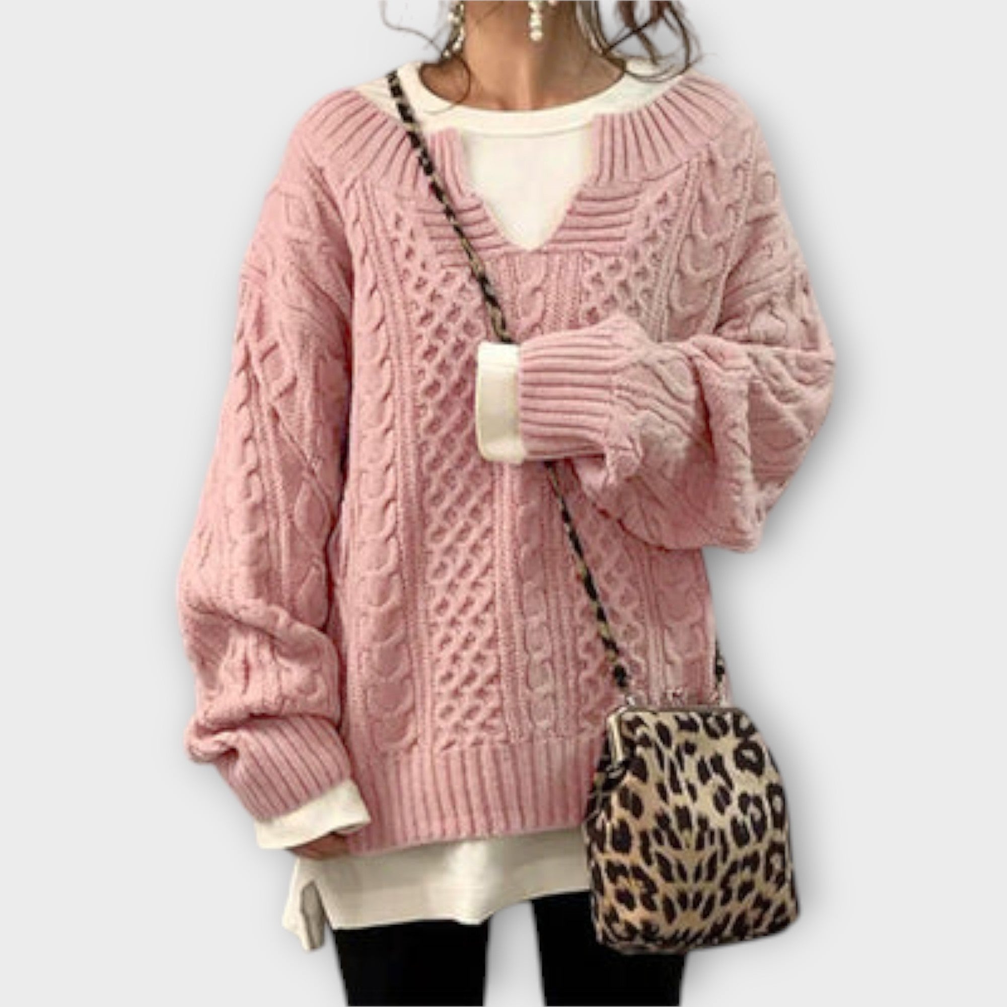 Oversized Strikkegenser med Kabelmønster