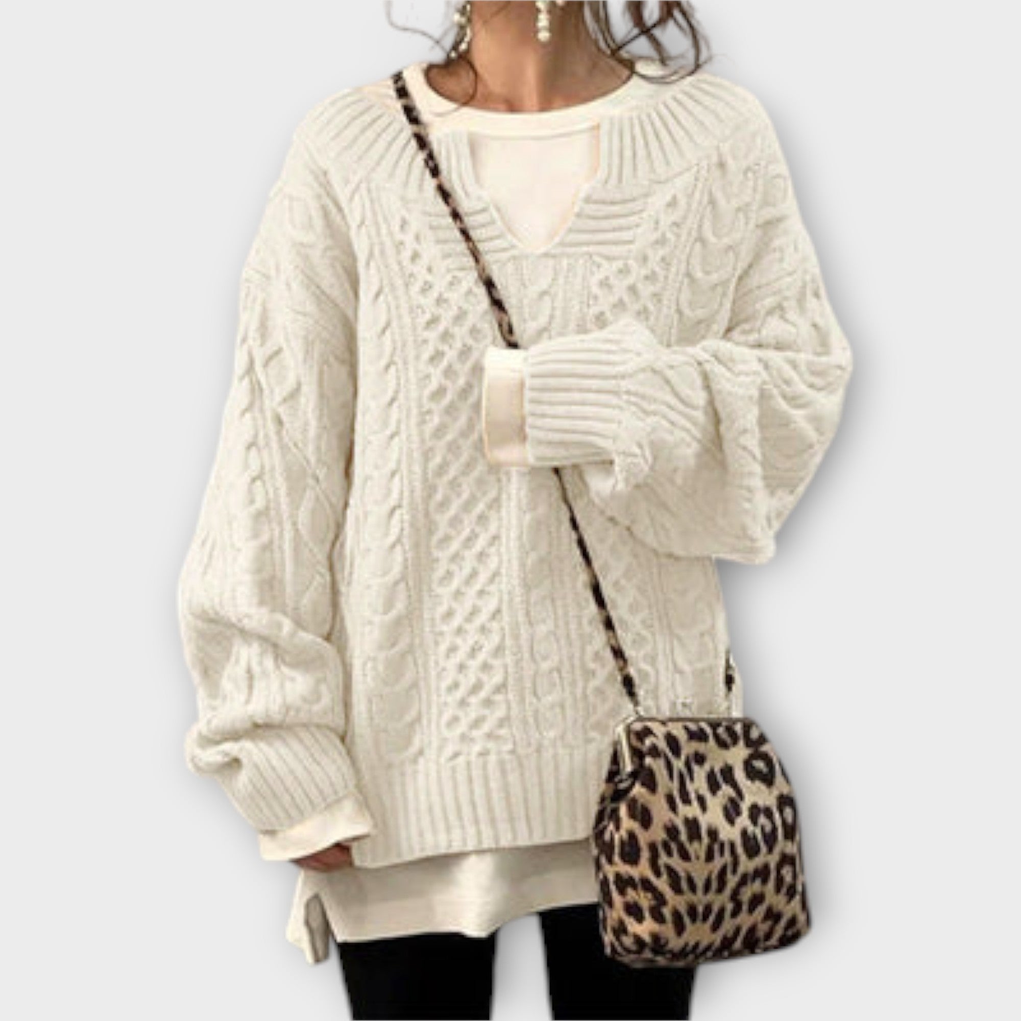 Oversized Strikkegenser med Kabelmønster