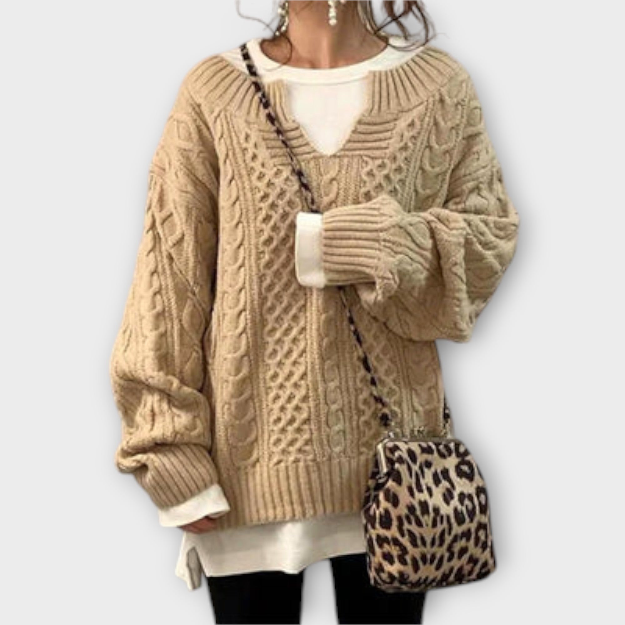 Oversized Strikkegenser med Kabelmønster