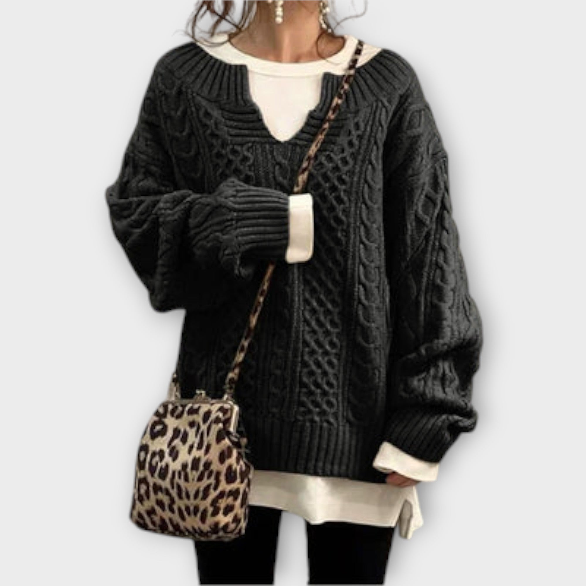 Oversized Strikkegenser med Kabelmønster