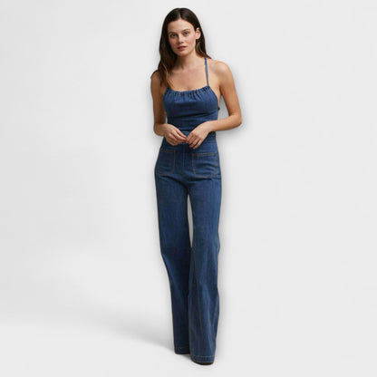 Julie - Flared Denim Jumpsuit med Knytedetalj
