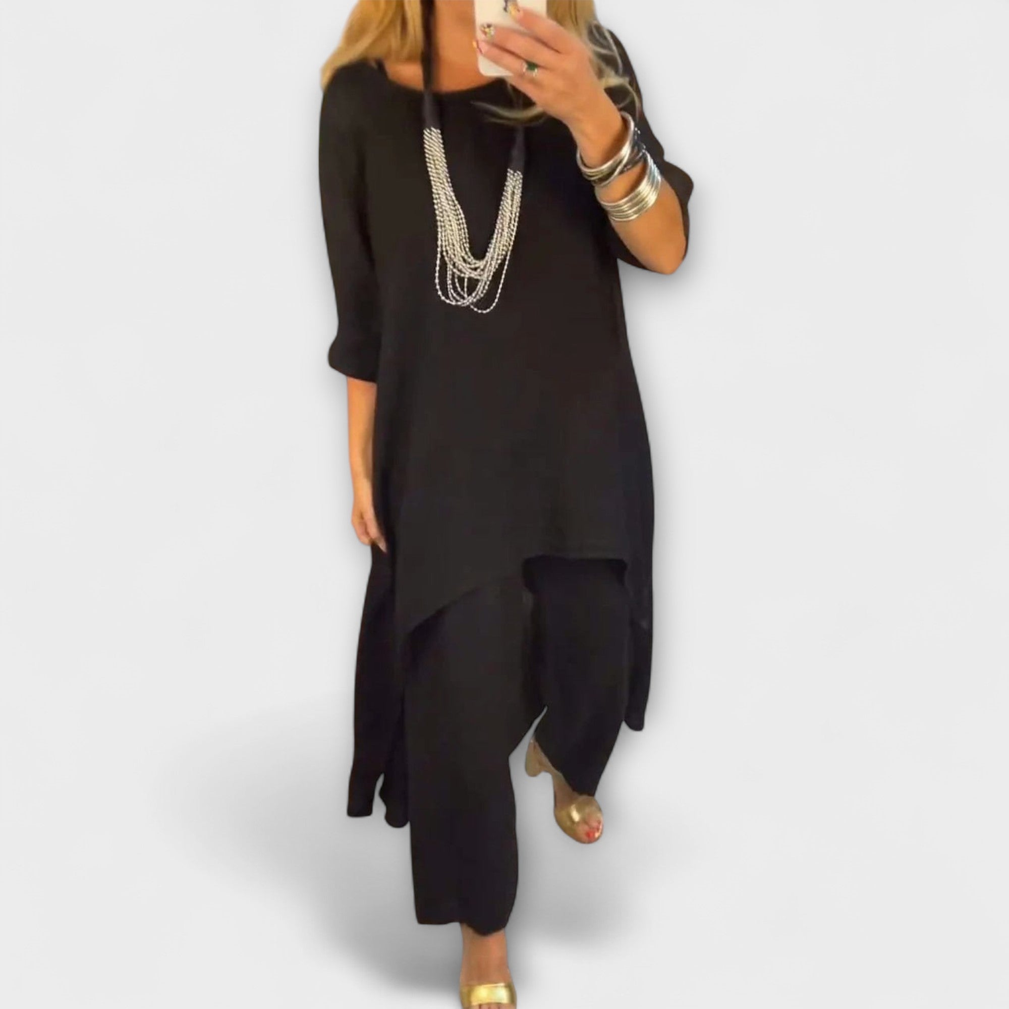 Tabea - Lin Dress med Rund Utringning