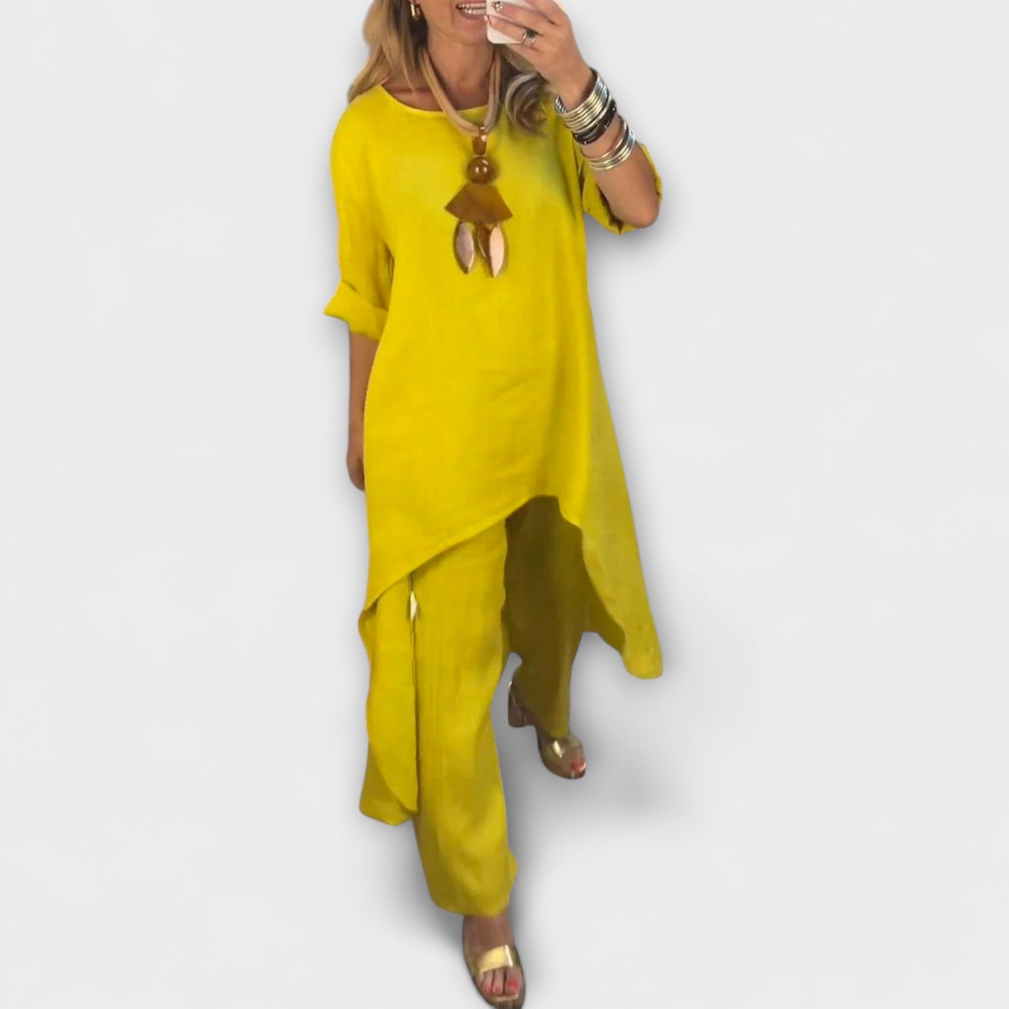 Tabea - Lin Dress med Rund Utringning